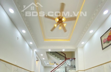 Nhà Đẹp Phạm Văn Hai, Tân Bình, 60m2, 4 Tầng, Giá Rẻ, Khu Trung Tâm